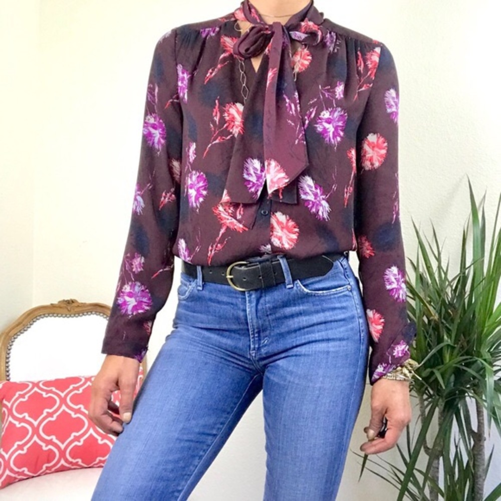 Halogen neck tie blouse